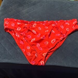 Red Lip Print Women's Panties****FINAL MARKDOWN****